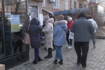 Безкоштовні продукти для ВПО у Запорізькій області