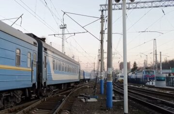 Новый график движения поездов во Львове
