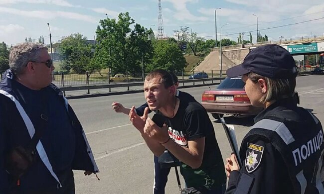 picturepicture_155776516297614146258059_16186