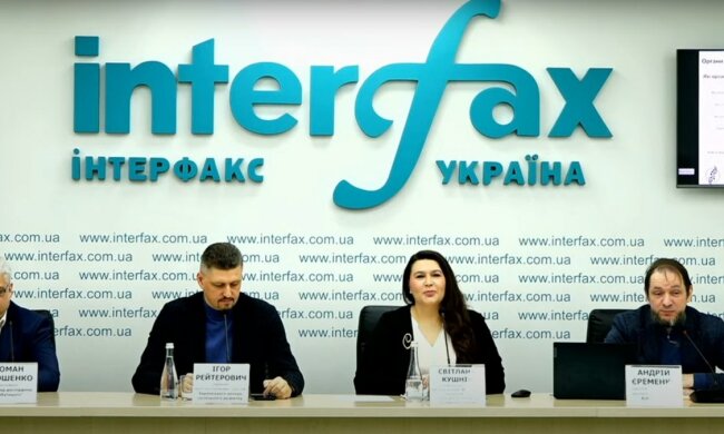 Лидерами общественного доверия являются Залужный, Буданов и Зеленский – пресс-конференция