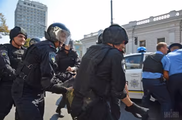 На Південмаші обстріляли бійців Нацгвардії