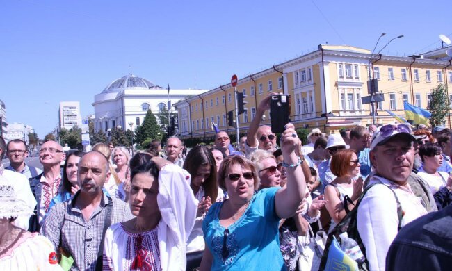 Полковник ЗСУ розповів, що роз’єднує українців: «це трапляється кожен день», відео