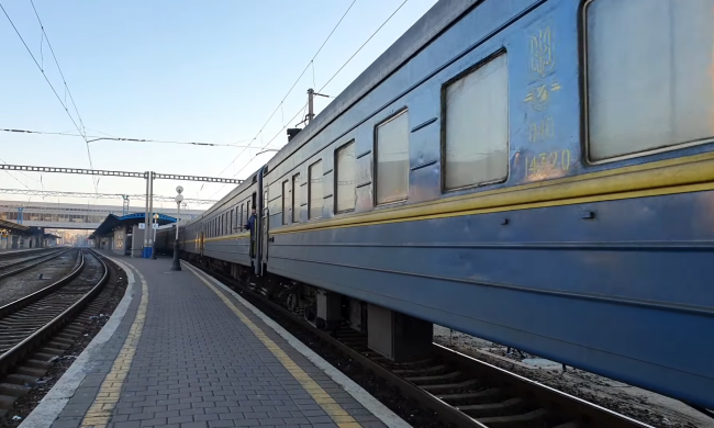 Новый график движения поездов в Черкасской области