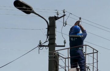 графіки відключення світла у Дніпропетровській області на 7 липня