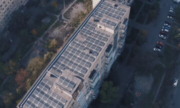 ДТЕК під'єднав до мережі найбільшу сонячну електростанцію на даху багатоповерхівки