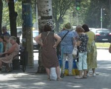 Денежная помощь для пенсионеров в Запорожье