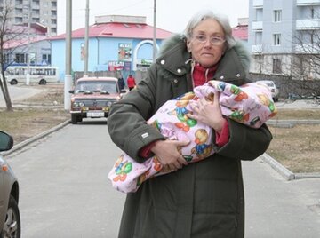 Найстарша мати України потрапила під суд: у чому її звинувачують