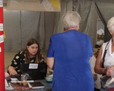 Безкоштовні продукти для ВПО та пенсіонерів у Сумській області