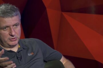 Україна повинна була в 1991 році повторювати кроки Польщі або Чехії, або країн Балтії, але це було неможливо, - Романенко