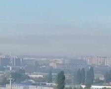 "Харьков утопает в едком дыме": жители жалуются на запах сероводорода в воздухе, видео