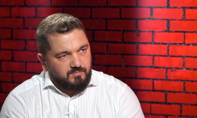 Мы получили государство, а ментально до сих пор не начали его воспринимать как свое, - политтехнолог