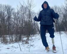 "Без зарплати, пенсії та без ноги": пораненого бійця списали з лав ЗСУ