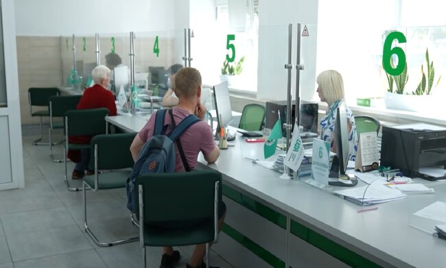 Денежная помощь для пенсионеров в Одессе