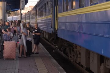 Новый график движения поездов из Киева