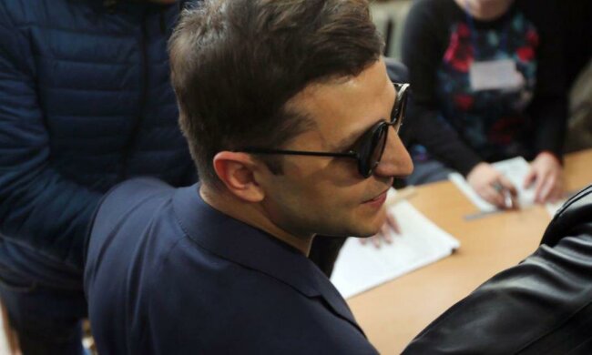 Ганебна істерика сталася у дружини прем’єра по дорозі до Зеленського: “Пустіть!”
