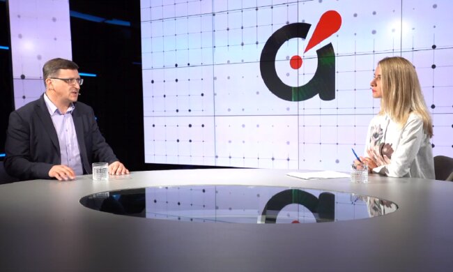 Воскобойник рассказал, кто с украинцев едет на заработки за границу