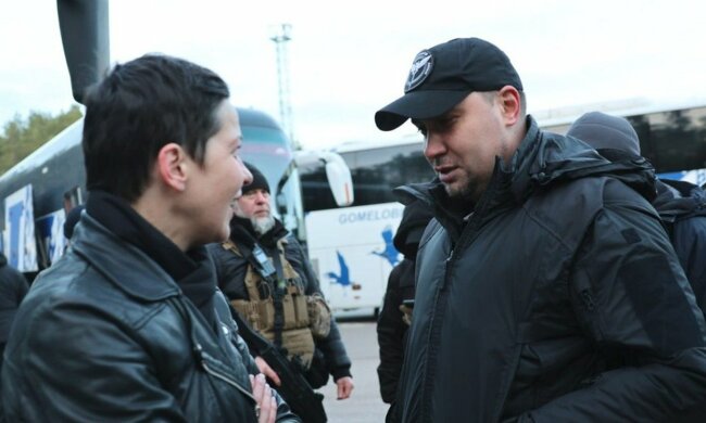 Білорусь передала Україні 114 цивільних, операцією керував Буданов