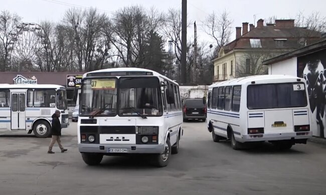 Обмеження руху транспорту в Чернівцях