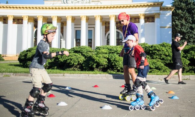 літо на вднг, ролики ,діти