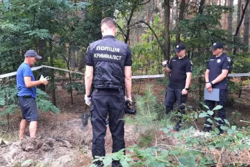 Розстріляли родину: з’явилися подробиці та фото з місця трагедії під Києвом