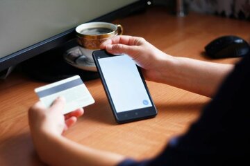З’явилася нова схема обману українців, жертв сотні: як врятувати свої гроші