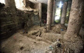 Древние находки под Почтовой площадью: археолог бьет тревогу