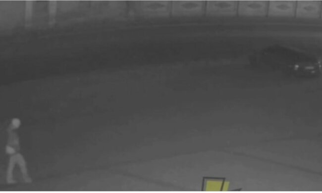 "Хромает на правую ногу": в Харькове промышляет опасный серийник, в полиции в обратились за помощью