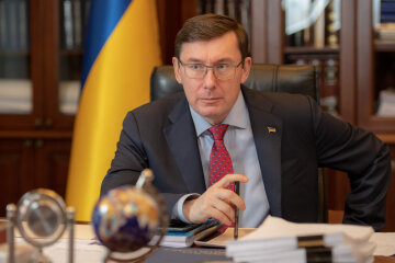 луценко