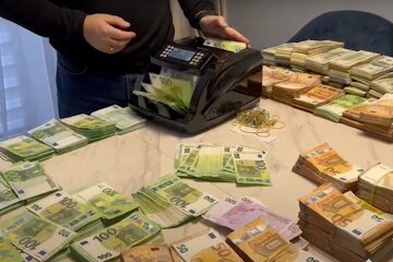 гроші, хабар, корупція