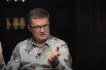Обиженный на Козловского Кондратюк назвал имя певца, который более талантливый: "Нет равных"