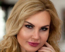 Самая богатая певица Украины встала на колени, удивив неожиданным хобби: "А где муж?"