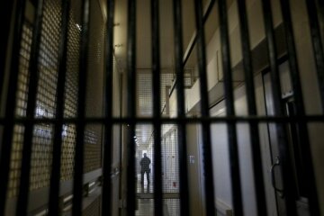 Денис Чернышов о новых СИЗО и борьбе с пытками заключенных