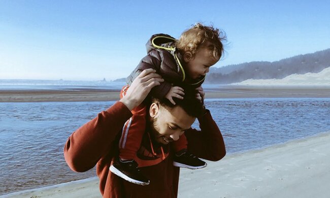 батько, син, день баткьа