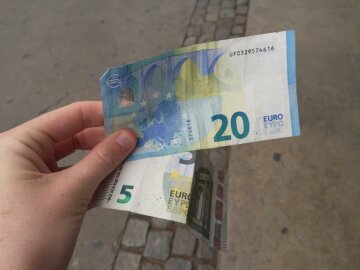курс валют на 1 мая евро
