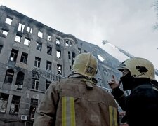 "Чотири пожежі на його совісті": заступник начальника ДСНС попався на гарячому в Одесі, кадри