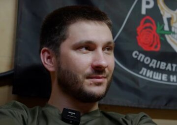 "Так не получится, что те ходят в клубы, а те – ходят в окопы": военный ВСУ обратился к украинцам