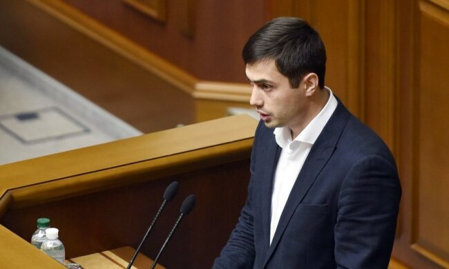 Егор Фирсов