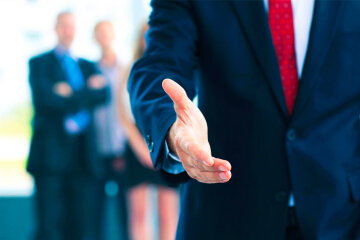 рукопожатие