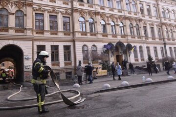 Романенко назвав головного винуватця пожежі в Мінкульті: "Небеса вже не можуть дивитися на його..."