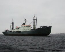 Большой морской сухогрузный транспорт "Яуза" рф россия сирия