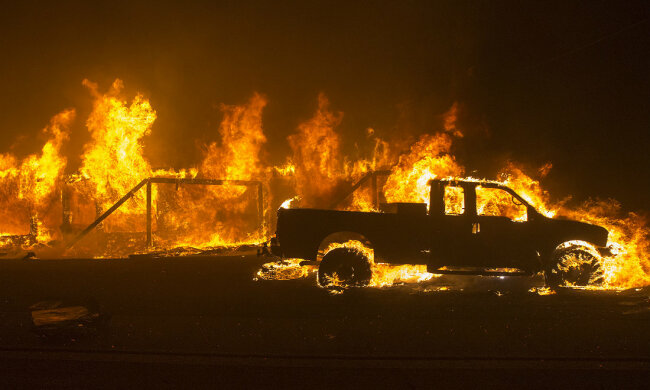 »Кричали и молили о помощи»: авто с людьми взорвалось на Одесчине, кадры ужасной автокатастрофы