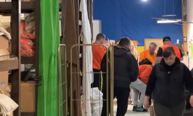 Гуманитарная помощь для пенсионеров в Ивано-Франковске