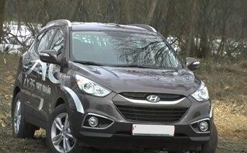 Hyundai Tucson Grand обзавелся салоном на семь человек: опубликовано первое изображение