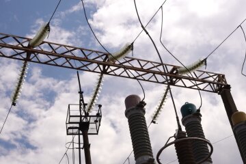 Графіки відключення світла у Дніпропетровській області на 25 лютого