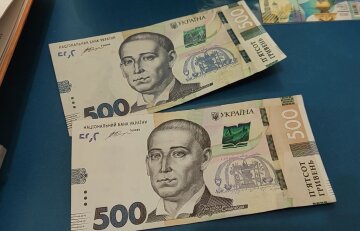 Грошова допомога для пенсіонерів у Дніпропетровській області