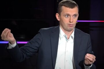 Для Украины при участии западных партнёров создаётся и внутреннее, и внешнее напряжение, - Руслан Бортник