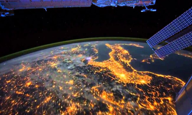 земля космос