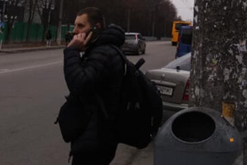 Днепряне рискуют жизнью, чтобы попасть на работу: в городе появилась опасная остановка, кадры