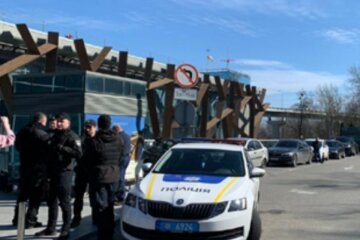 ЧП в центре Киева: мужчина открыл огонь по людям среди бела дня, первые фото и детали