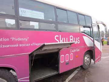 Проїзд у Skybus подорожчав на третину